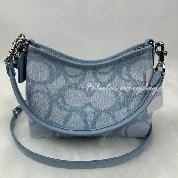 Coach Laurel Small Shoulder Bag In Sketch Signature Canvas In Ice Blue CBI05 NWT - Picture 5 of 9
